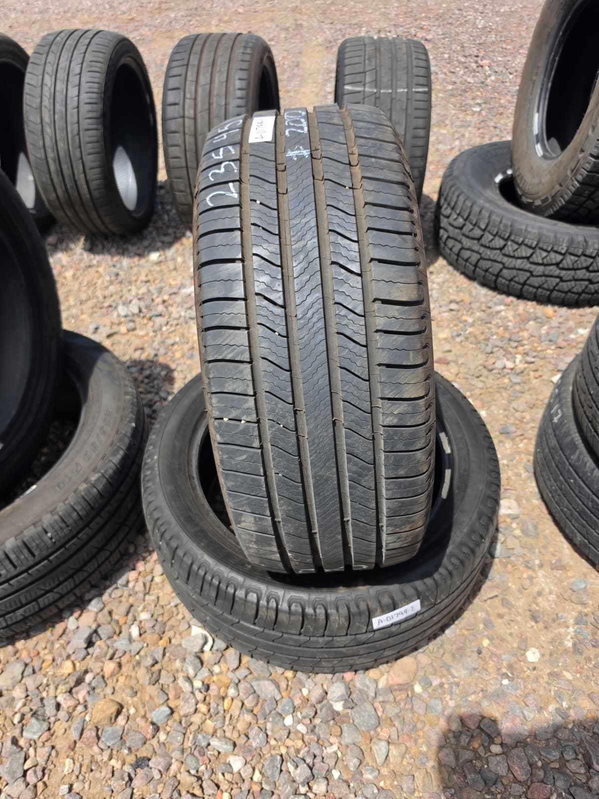235/45R18 Pair (2 Used Tires) Michelin Defender 2
