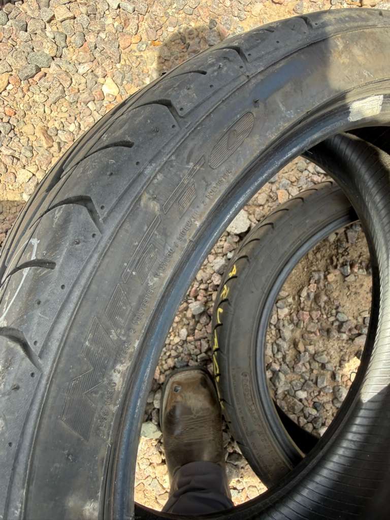 205/40R17 Pair (2 Like New Tires) Nitto Neo Gen
