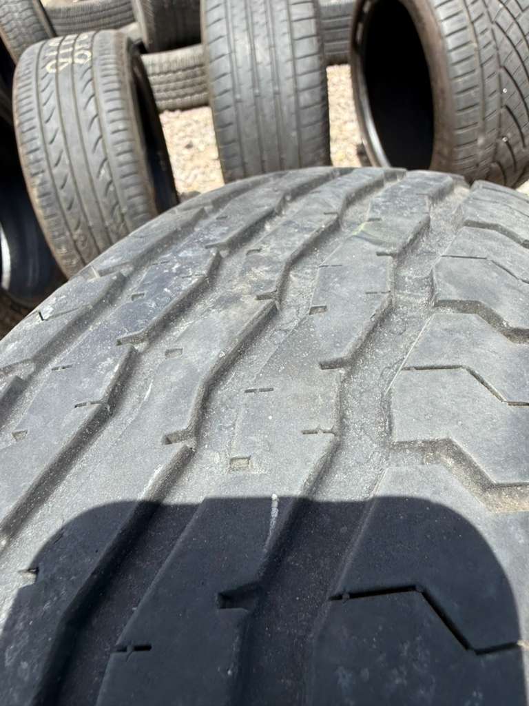 ST205/75R15 Pair (2 Used Tires) Contender TTT868