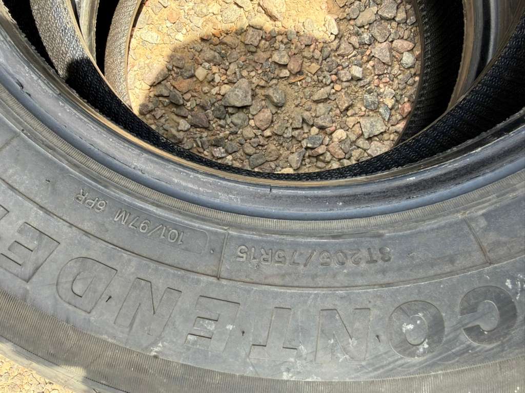 ST205/75R15 Pair (2 Used Tires) Contender TTT868