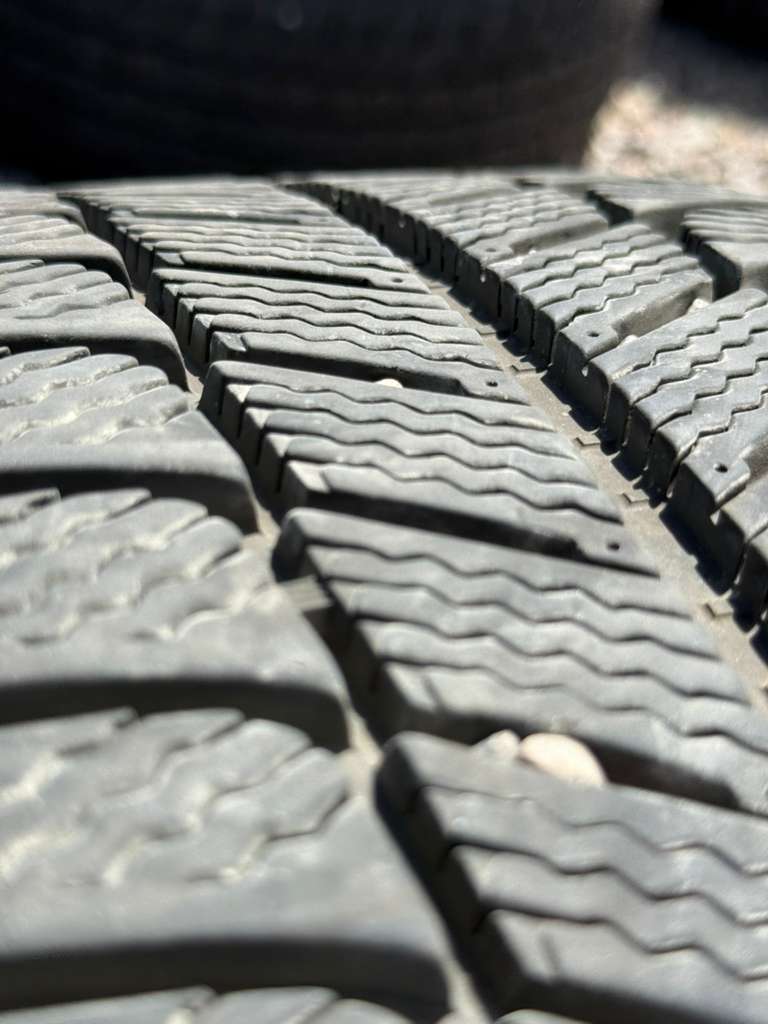 245/40R19 Pair (2 Used Tires) Michelin X-Ice