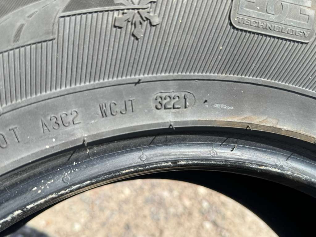 265/70R16 Set (4 Used Tires) GT Radial Champiro Ice & General Grabber
