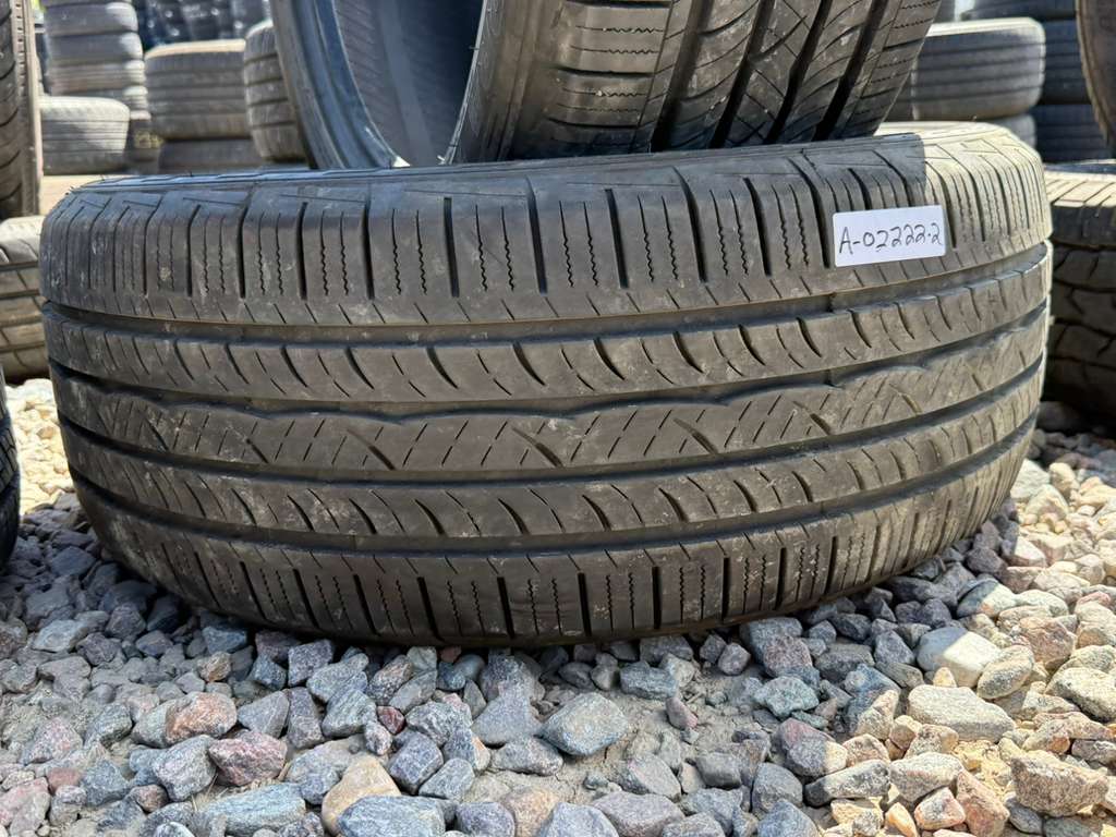 255/50R20 Pair (2 Like New Tires) Hercules Terra Trac HPT