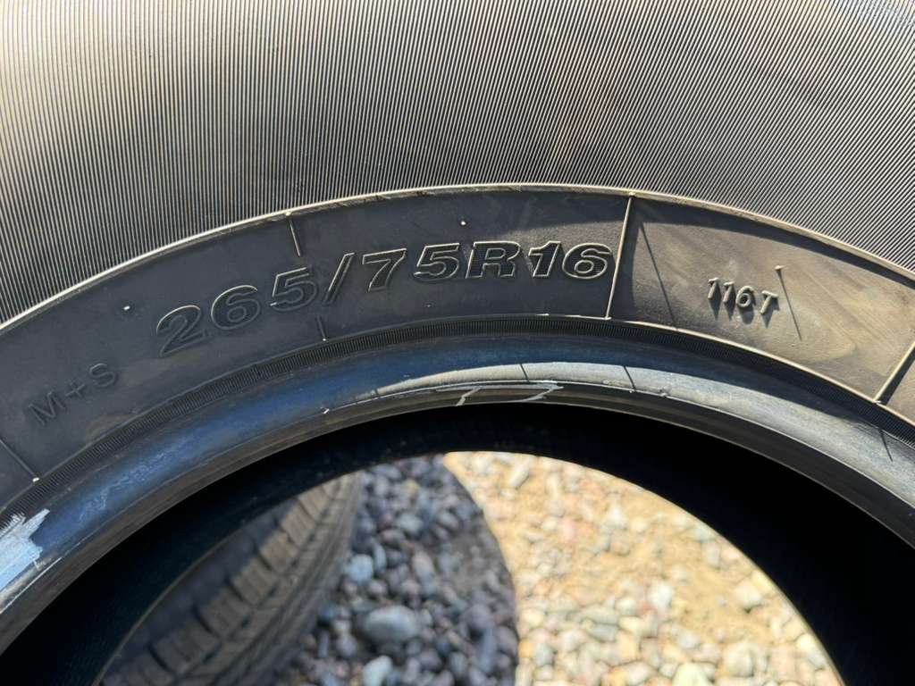 265/75R16 Pair (2 Used Tires) Advanta HtR-800