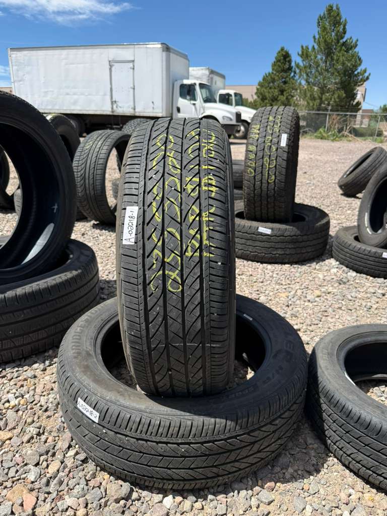 235/55R20 Pair (2 Used Tires) Bridgestone Dueler HP Sport