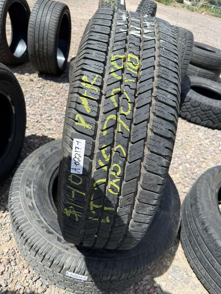 LT265/70R18 Pair (2 Like New Tires) Goodyear Wrangler SRA
