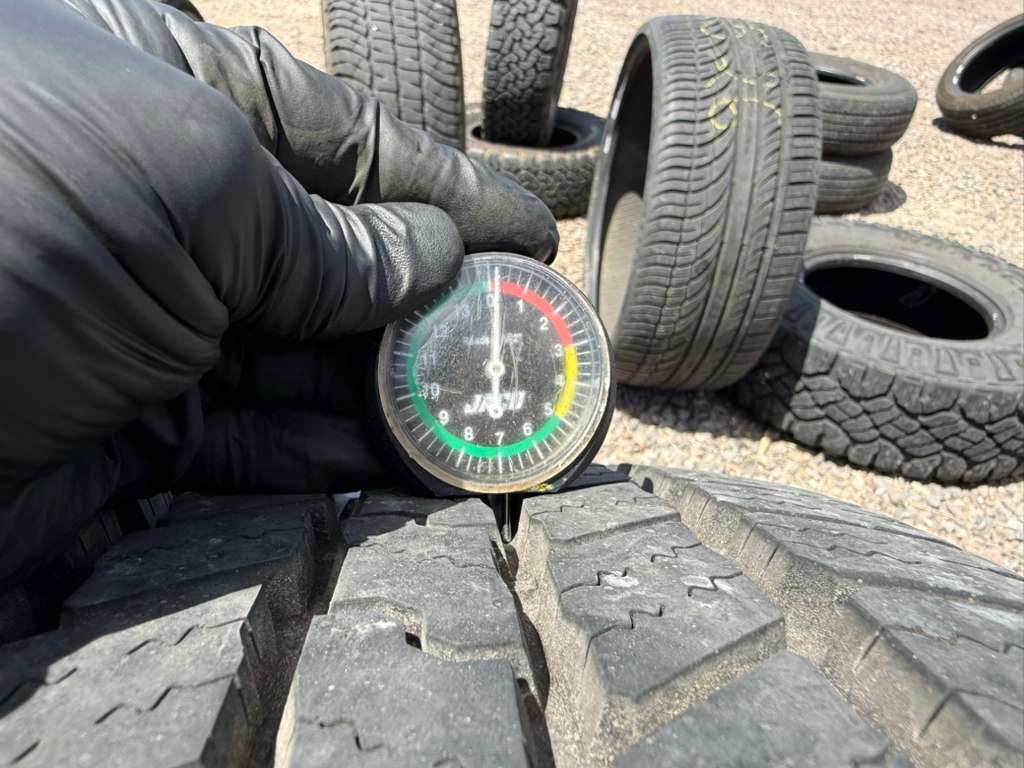 LT265/70R18 Pair (2 Like New Tires) Goodyear Wrangler SRA