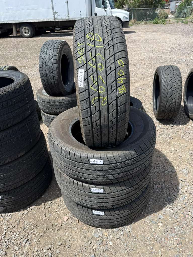 265/65R18 Set (4 Like New Tires) Tiger Paw Uniroyal Touring