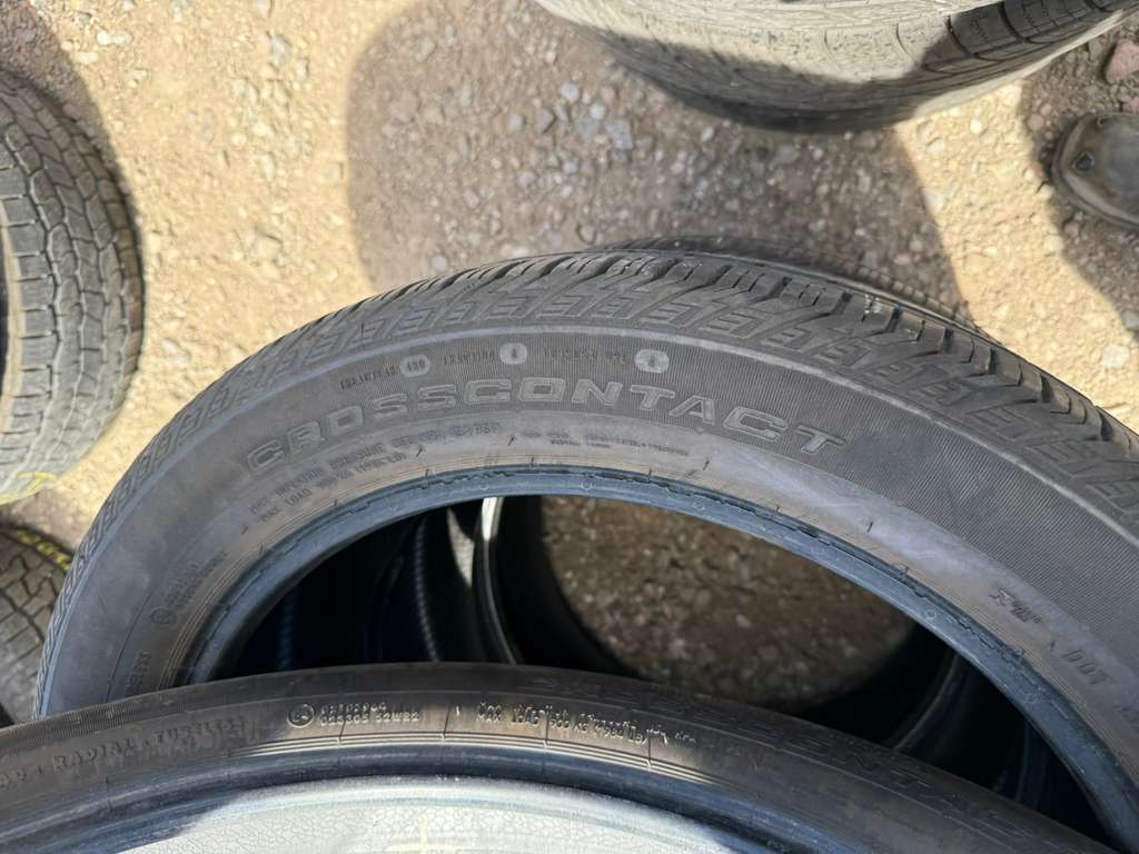 265/45R20 Set (4 Used Tires) Continental Cross Contact