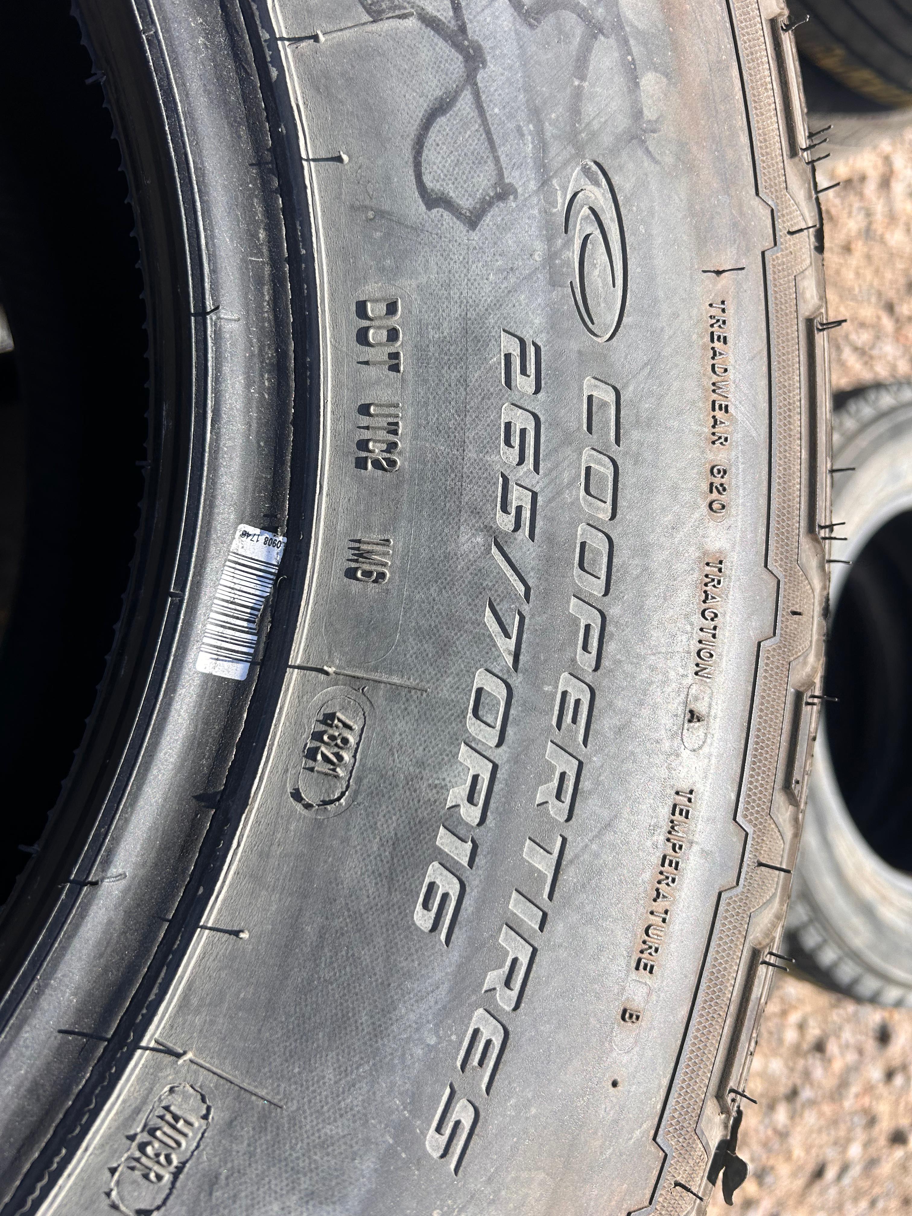 265/70R16 (3 Used Tires) Cooper Discoverer AT3