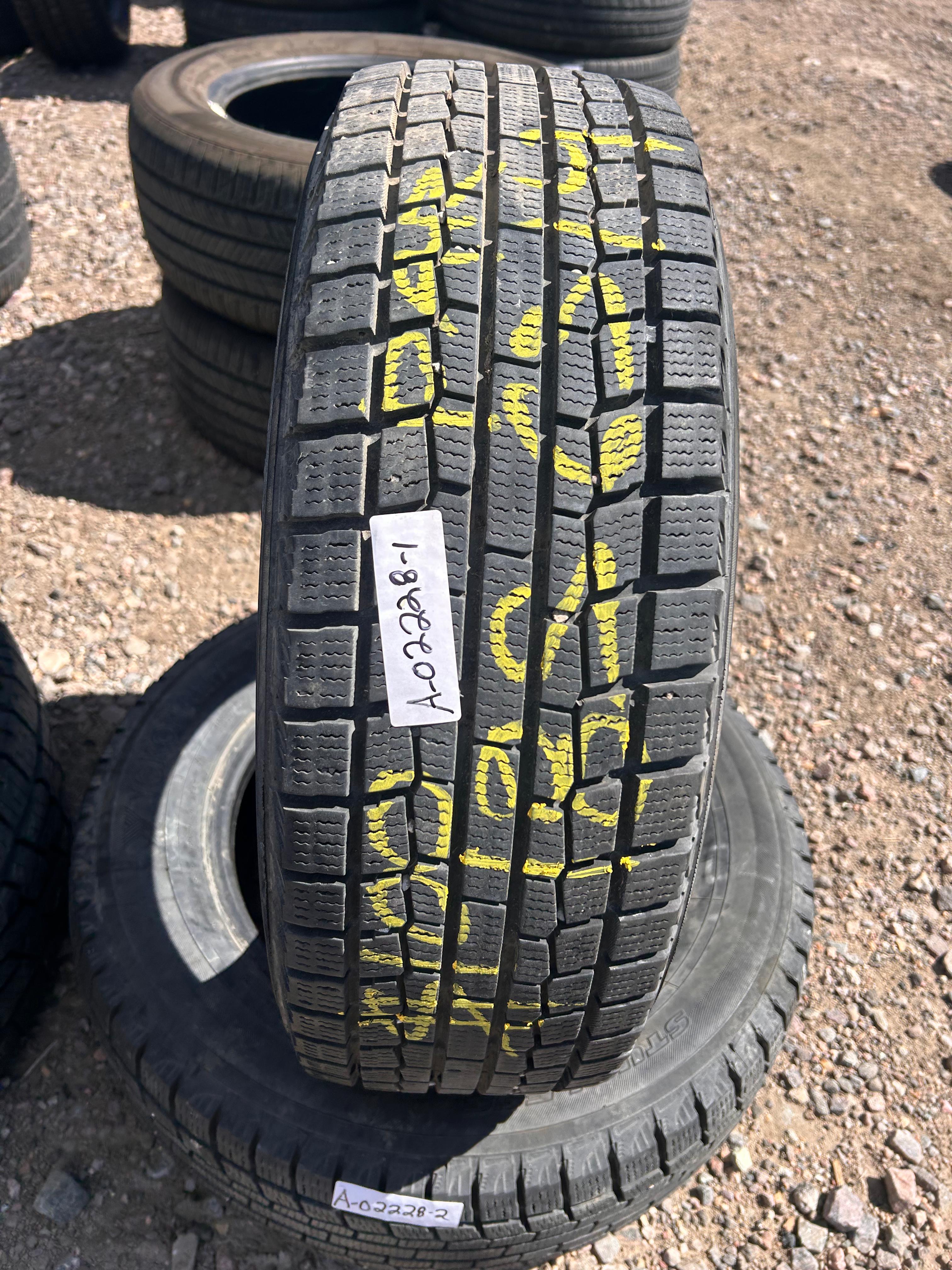 185/65R14 Pair (2 Used Tires) Yokohama Ice Guard (Studless)