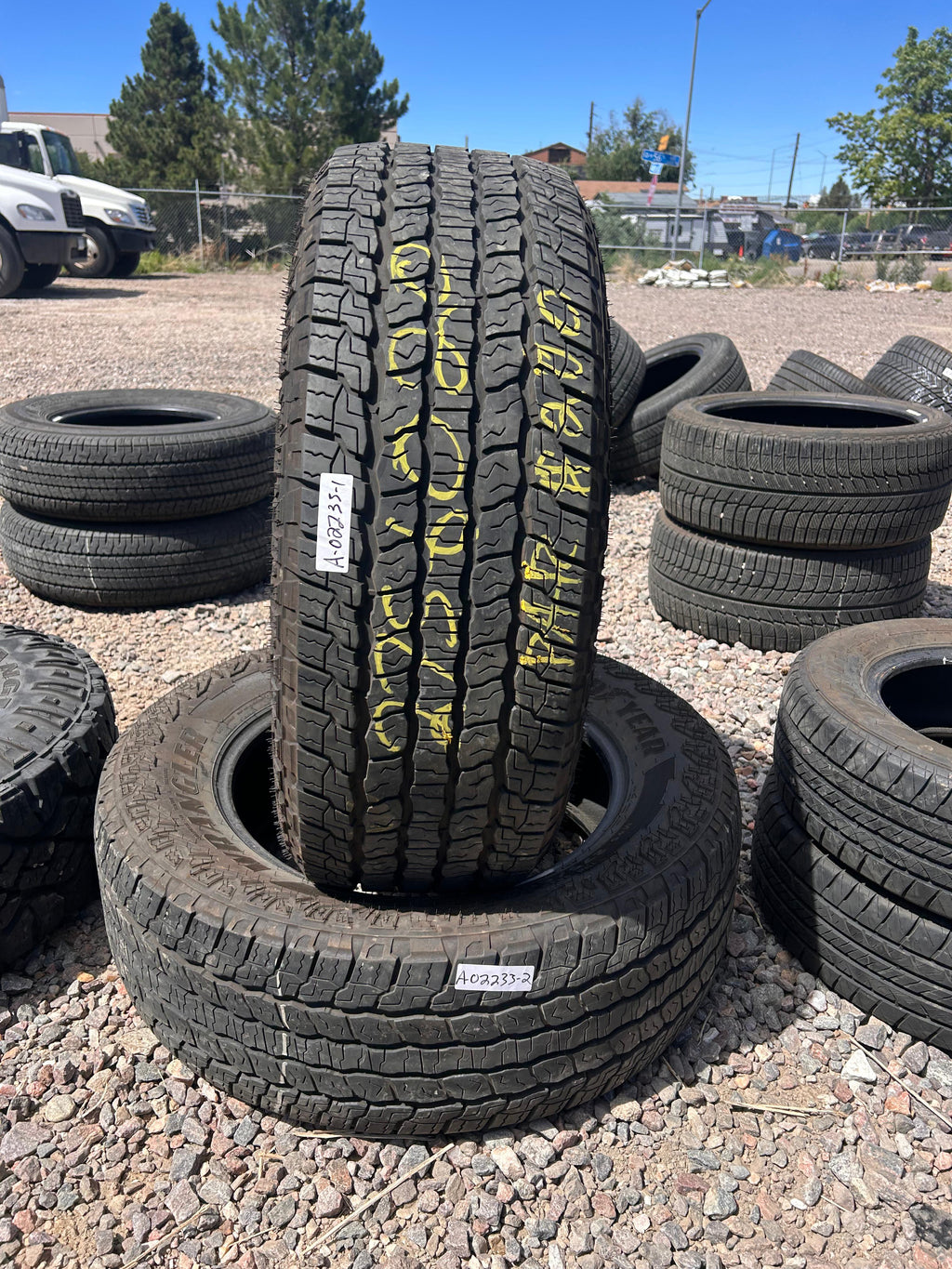 275/60R20 Pair (2 Like New Tires) Goodyear Wrangler Territory AT