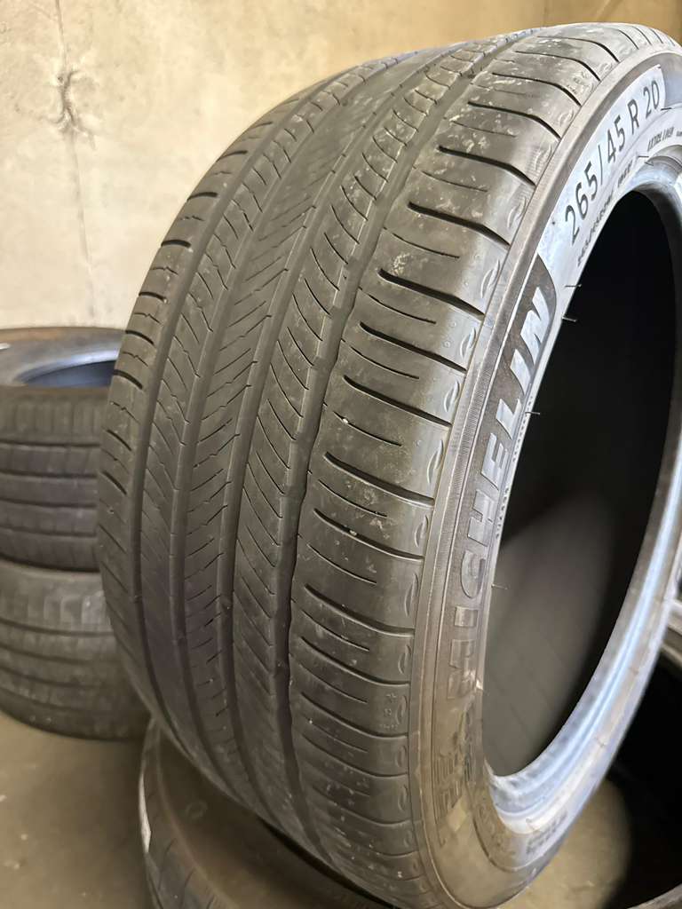 265/45R20 Pair (2 Used Tires) Michelin Primacy Tour A/S