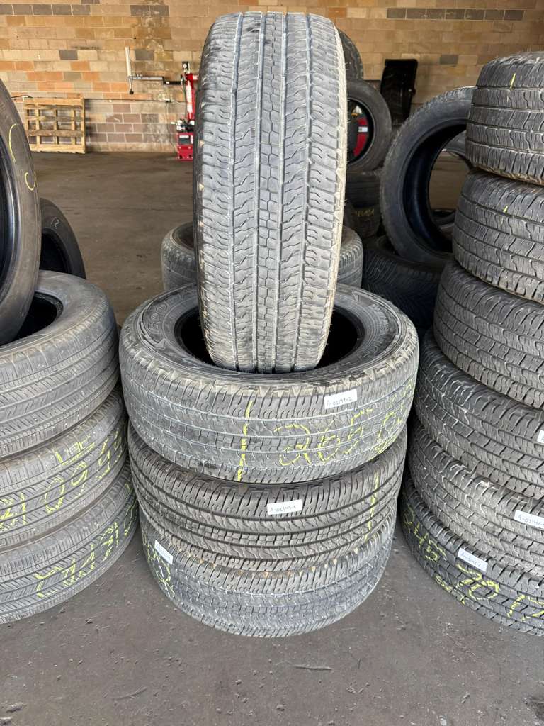 265/60R18 Set (4 Used Tires) Wrangler Fortitude HT