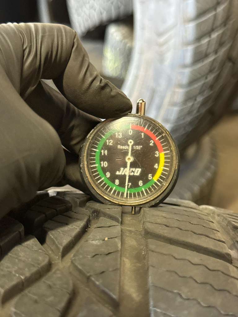 245/40R19 Pair (2 Used Tires) Firestone Firehawk AS V2