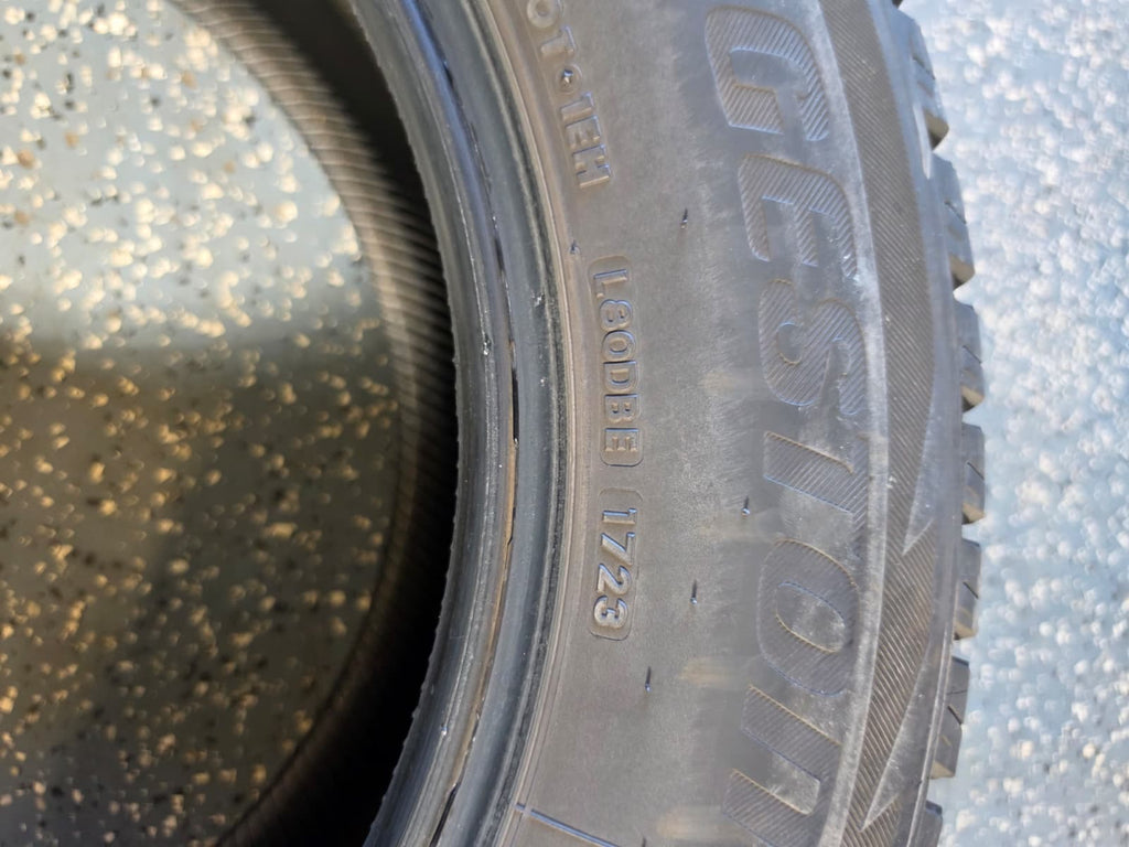 235/65R17 Pair (2 Used Tires) Bridgestone Blizzak