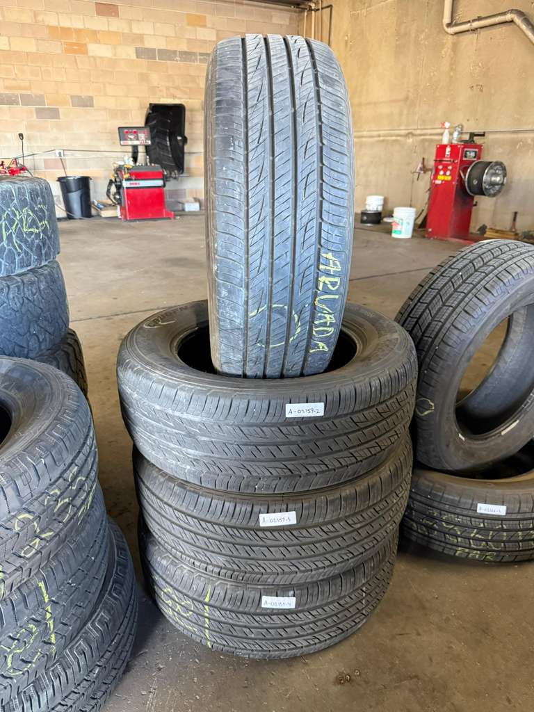 255/60R18 Set (4 Used Tires) Kumho Crugen HP71