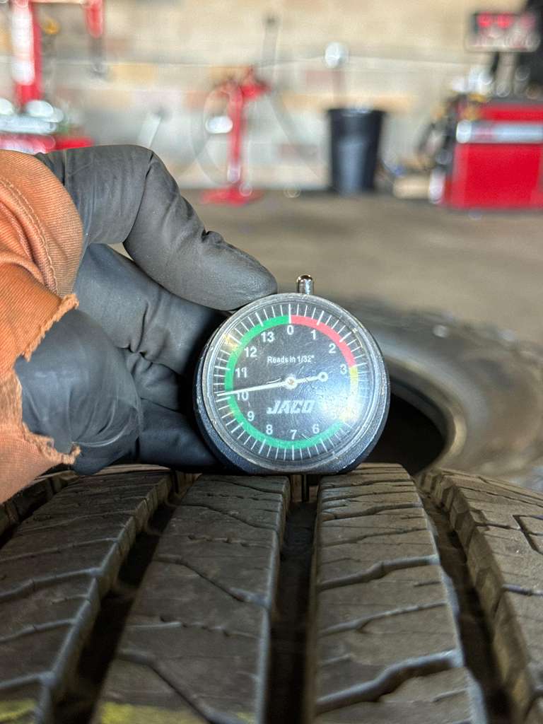 235/65R18 Set (4 Used Tires) Laufenn X Fit HT