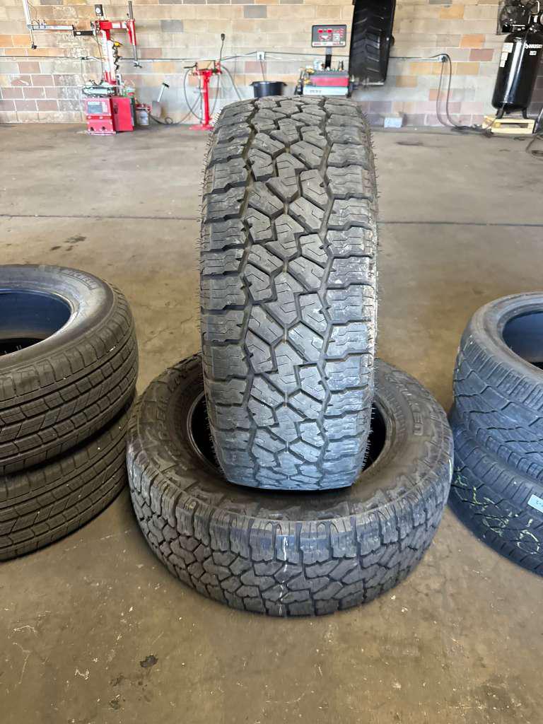 LT285/60R20 Pair (2 Used Tires) Falken Wildpeak A/T 4W
