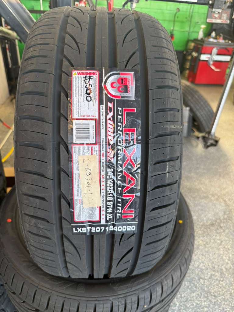 245/40R18 Set (4 Brand New Tires!!) Lexani LXUHP-207
