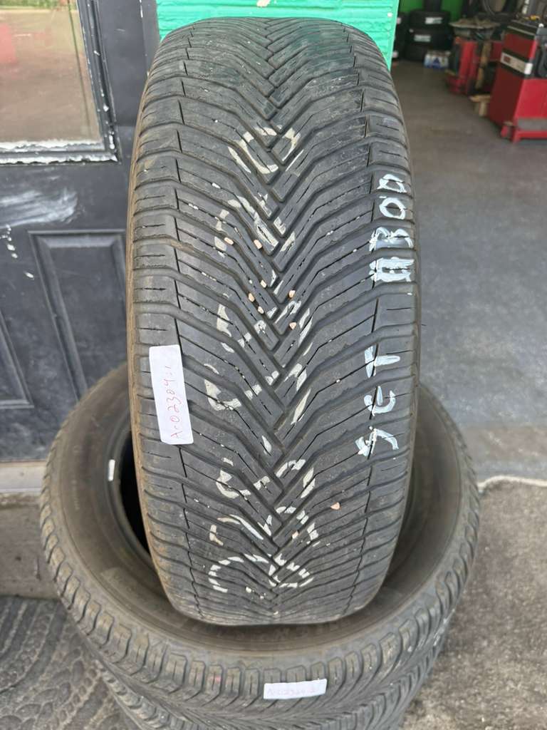 235/55R20 Set (4 Used Tires) Michelin Cross Climate 2