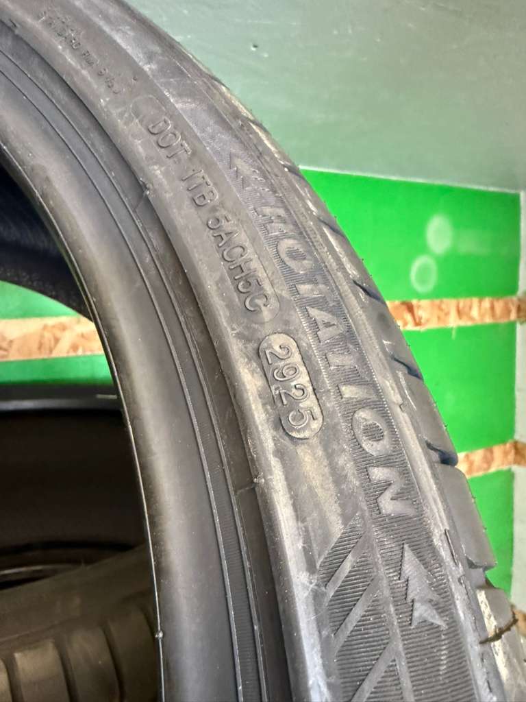 265/35R22 Set (4 Brand New Tires!!) Lexani LX Thirty