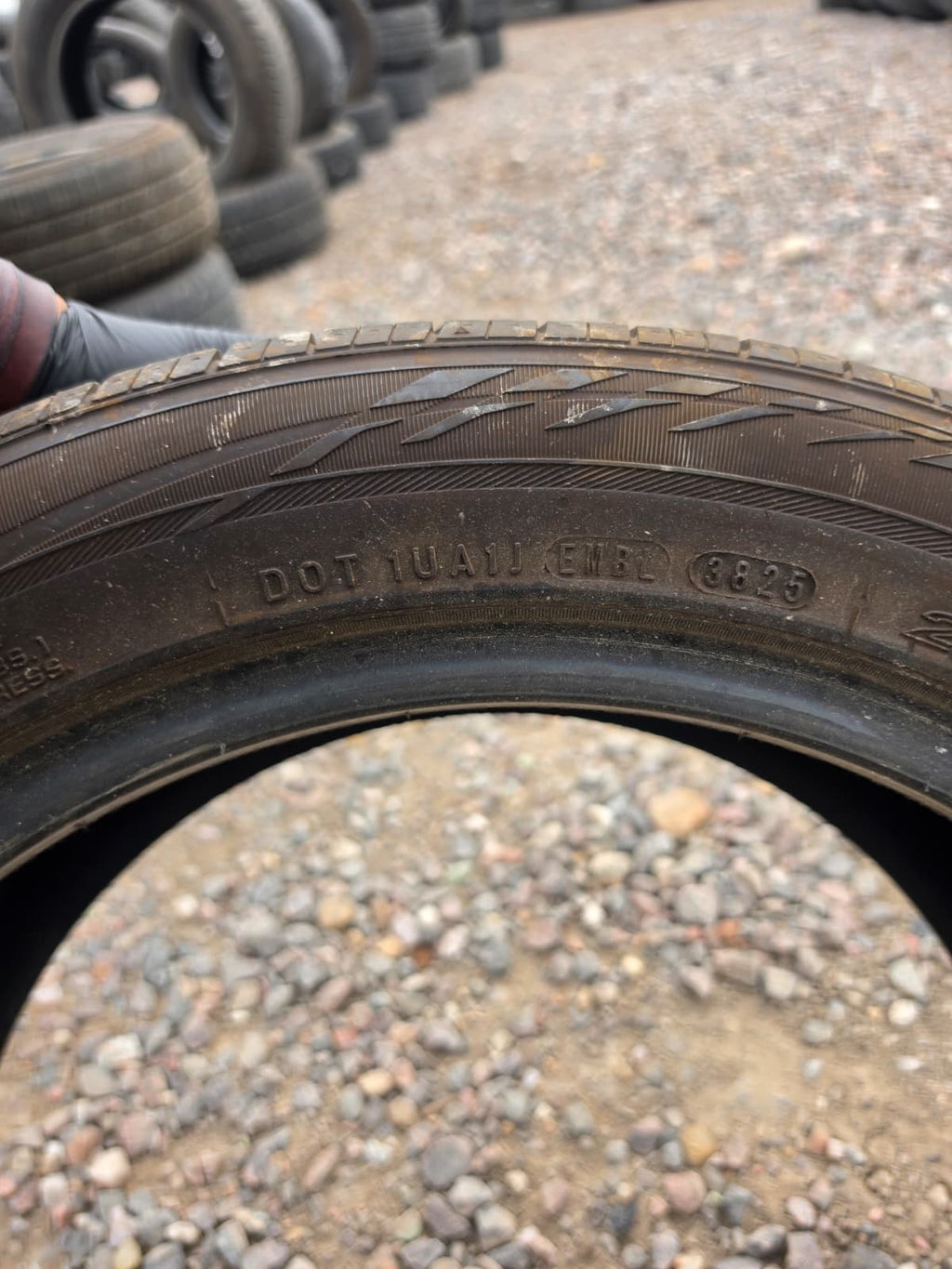 205/55R17 Single (1 Used Tire) Nexen Npriz
