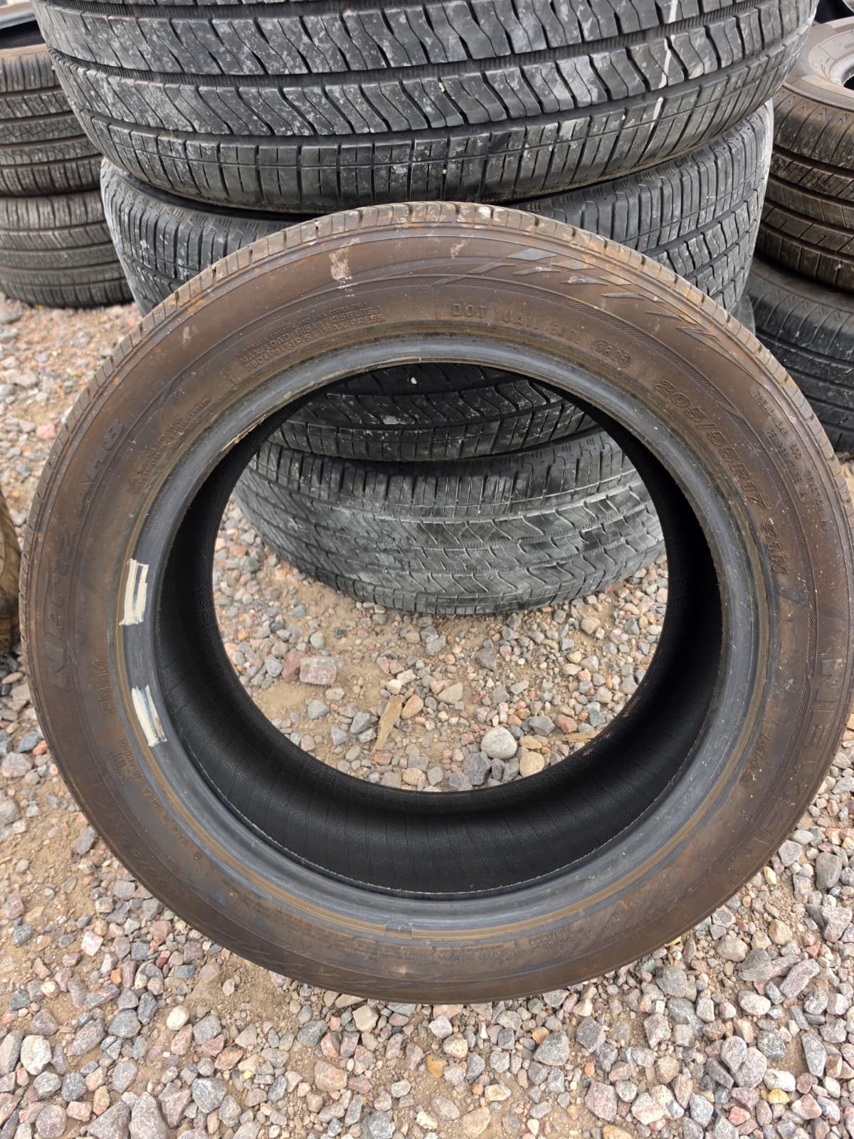 205/55R17 Single (1 Used Tire) Nexen Npriz