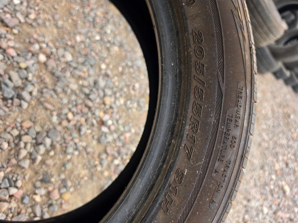 205/55R17 Single (1 Used Tire) Nexen Npriz