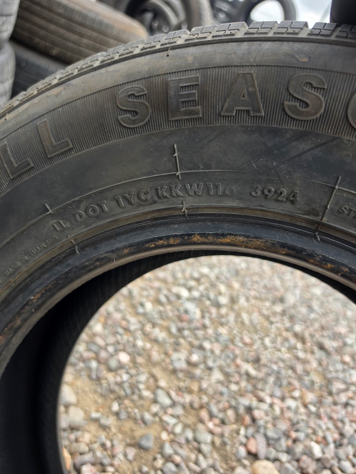 205/75R14 Single (1 Used Tire) Custom 428