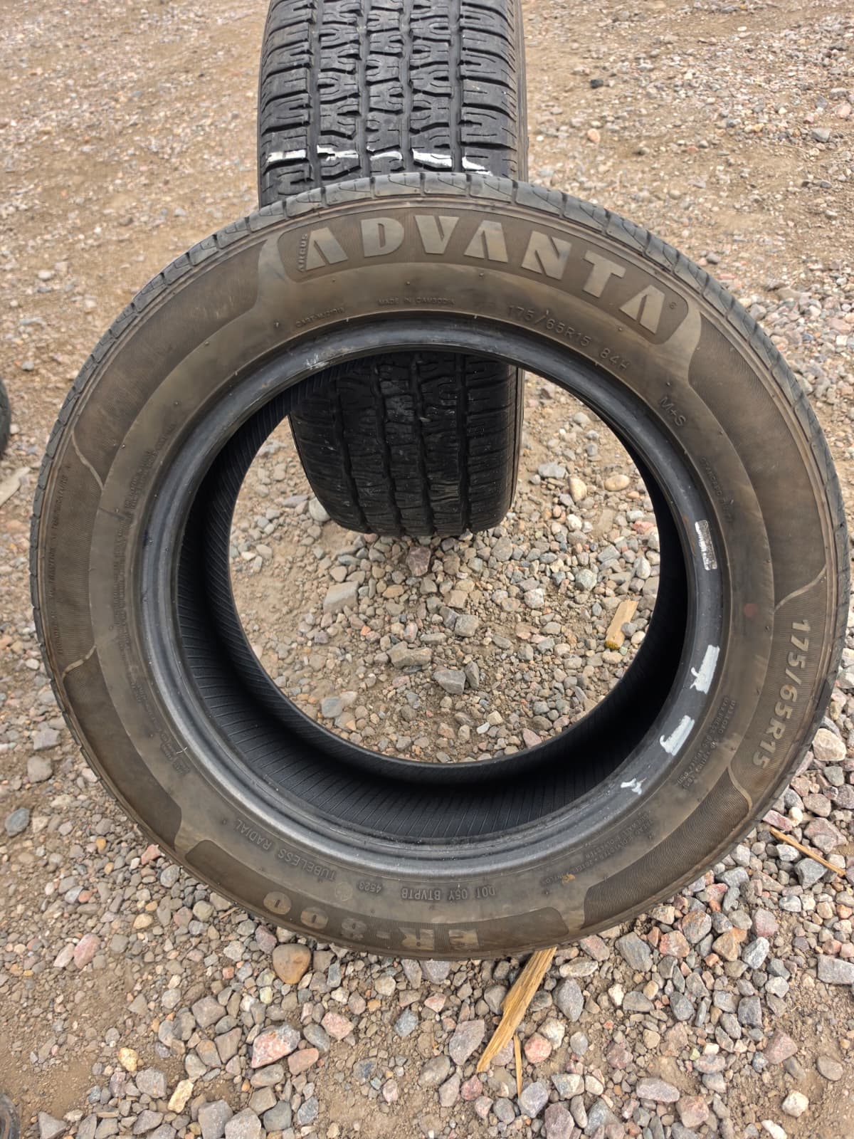 175/65R15 Single (1 Used Tire) Advanta Er 800