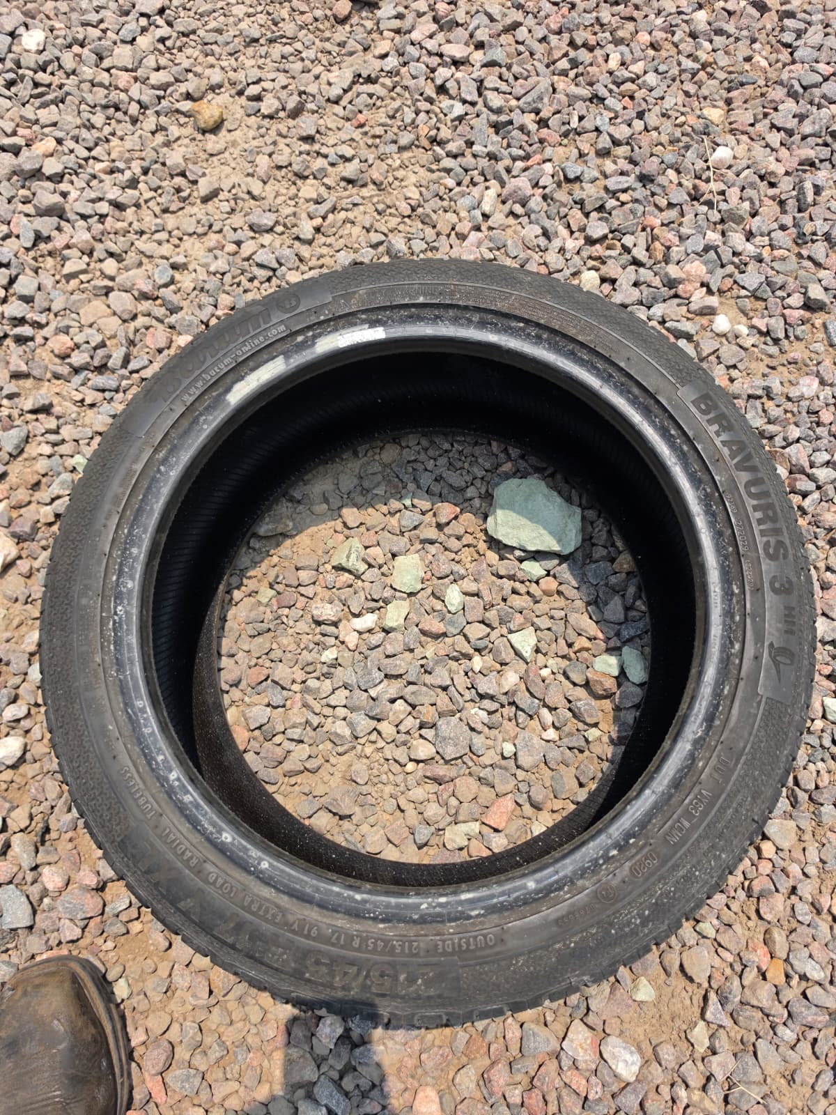 215/45R17 Single (1 Used Tire) Barum Bravius 3