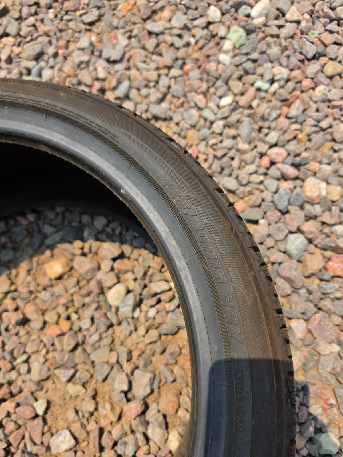 225/40R18 Single (1 Used Tire) Yokohama Advan