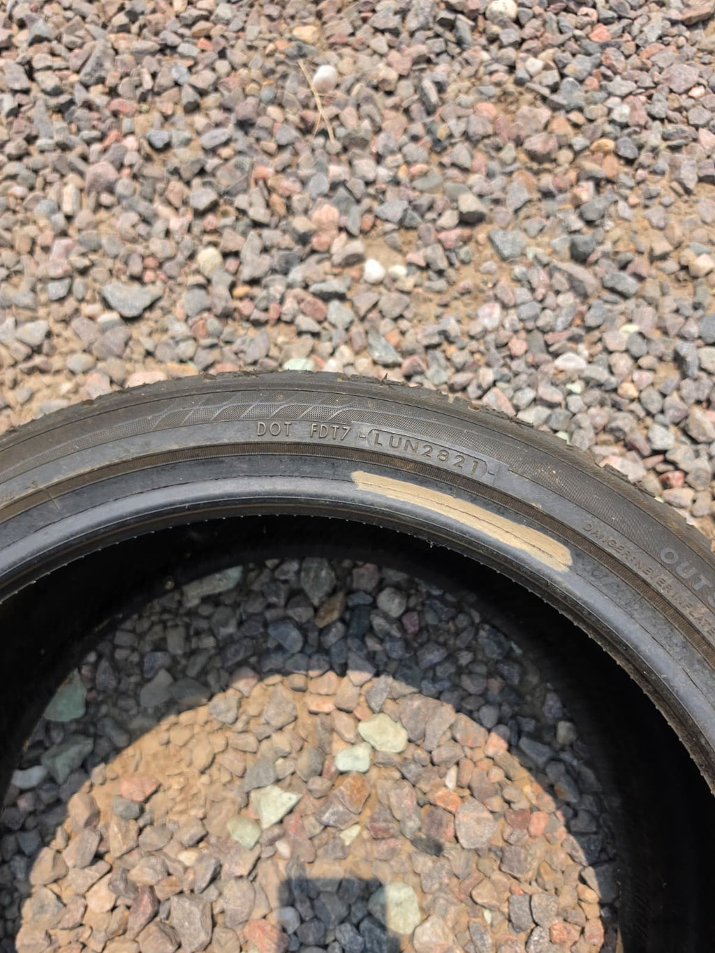 225/40R18 Single (1 Used Tire) Yokohama Advan