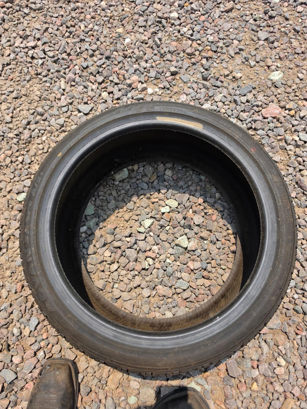225/40R18 Single (1 Used Tire) Yokohama Advan