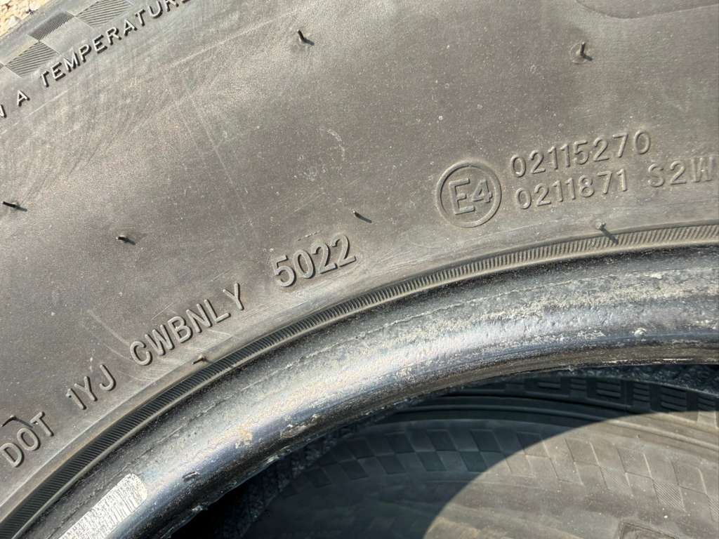 245/70R16 Pair (2 Used Tires) Blackhawk Hiscend - H