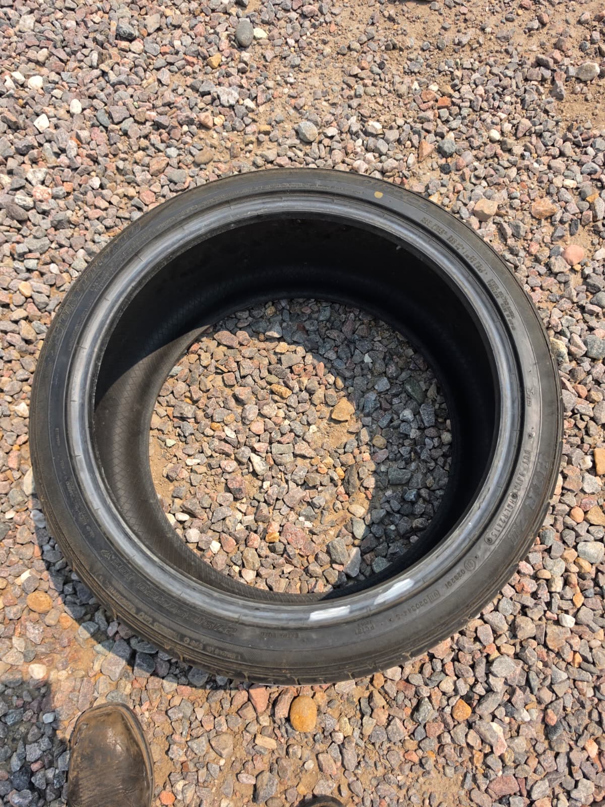 275/35R20 Single (1 Used Tire) Sumitomo HTR Z3