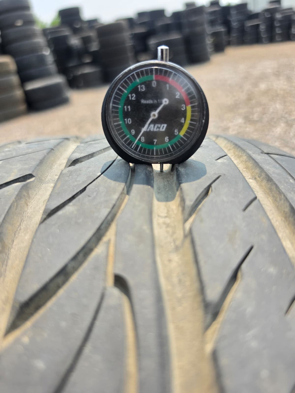 275/35R20 Single (1 Used Tire) Sumitomo HTR Z3