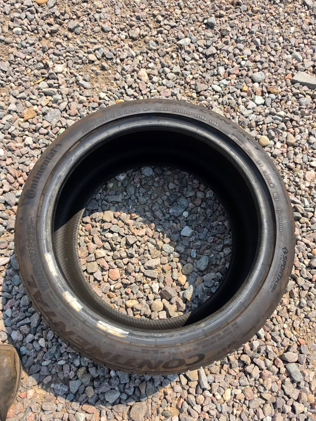 265/35R18 Single (1 Used Tire) Continental ExtremContact