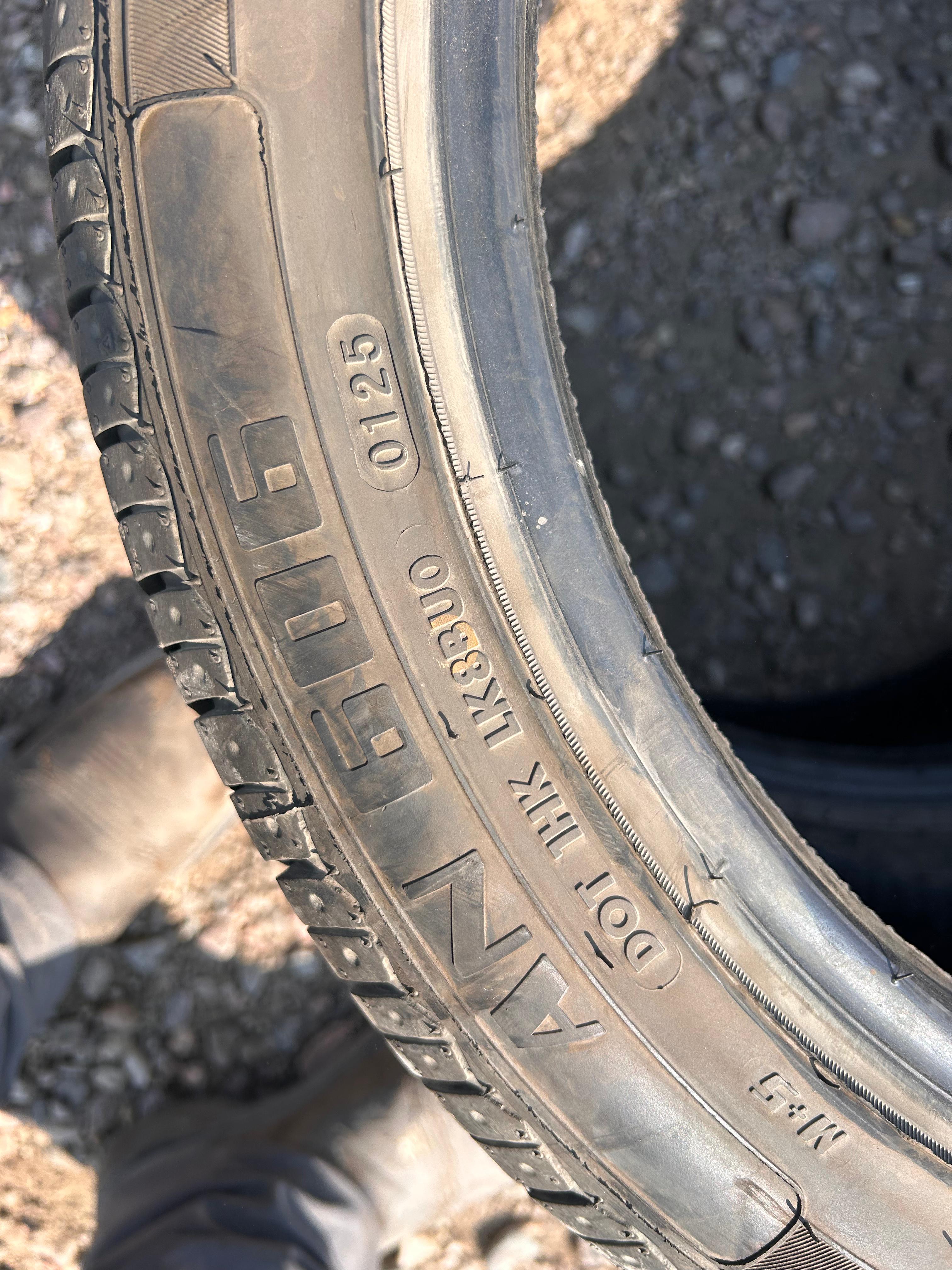 225/45R18 Pair (2 Used Tires) Annaite AN606
