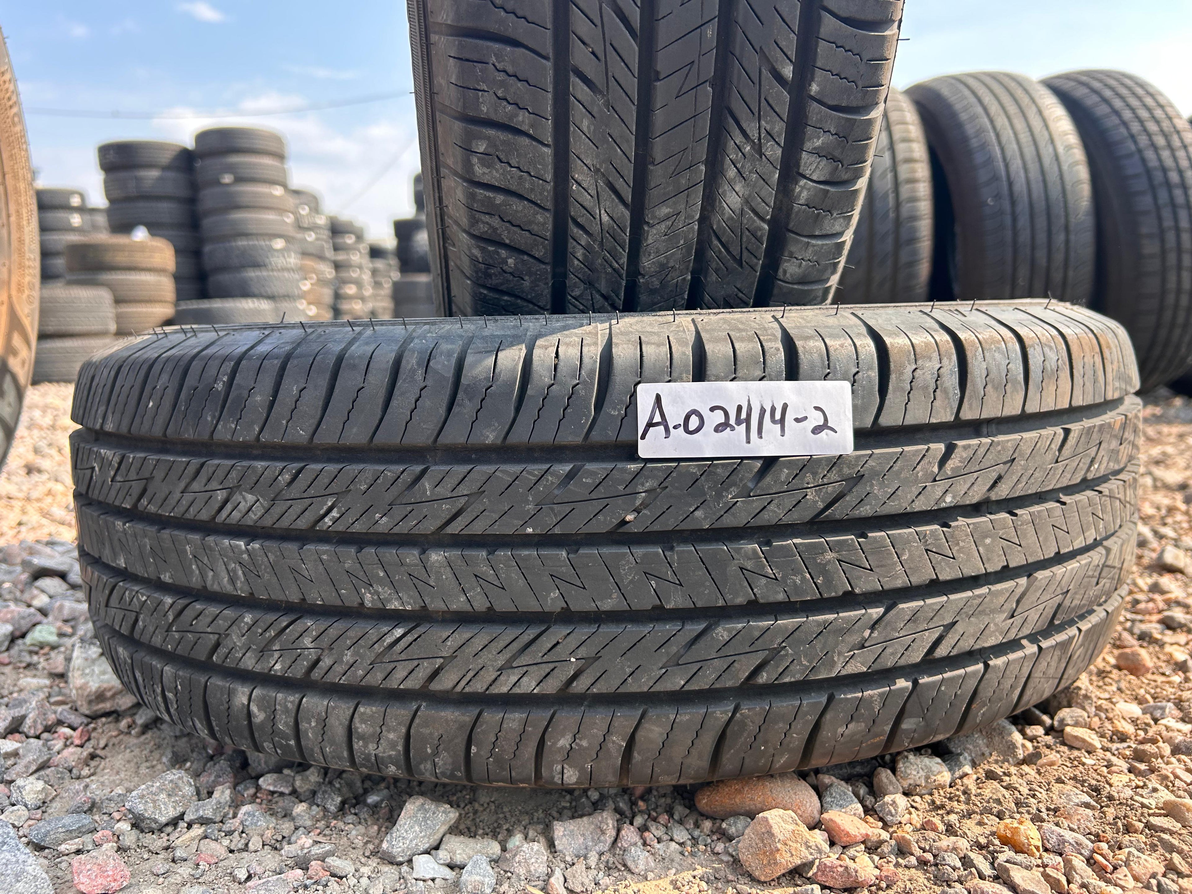 195/70R14 Pair (2 Used Tires) Mazama Luxury Touring Reputation