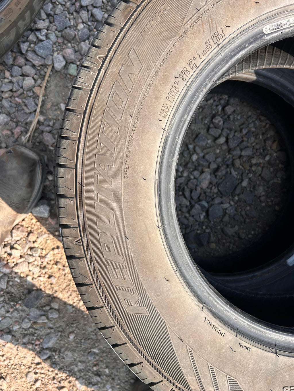 195/70R14 Pair (2 Used Tires) Mazama Luxury Touring Reputation