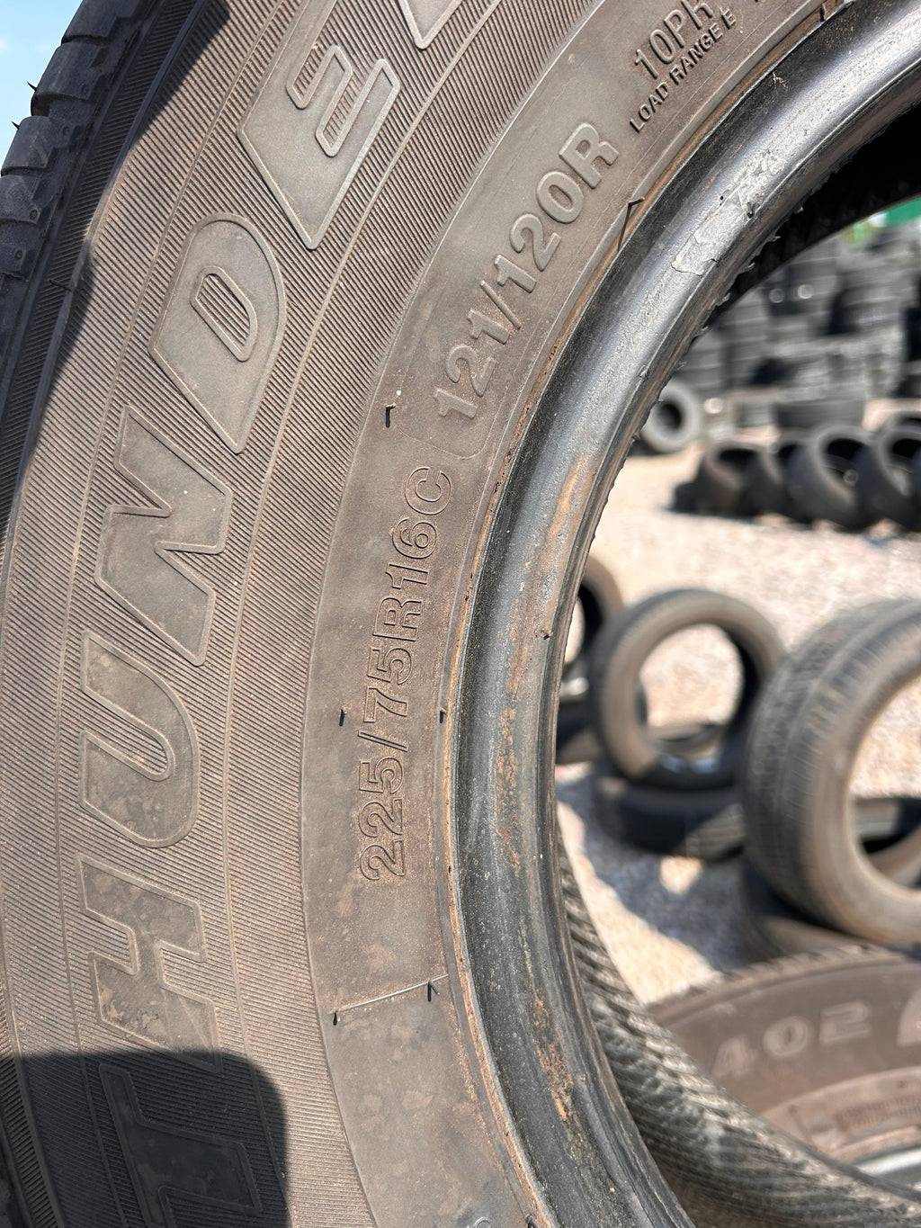 LT225/75R16 Set (6 Like New Tires) Thunderer Ranger R402