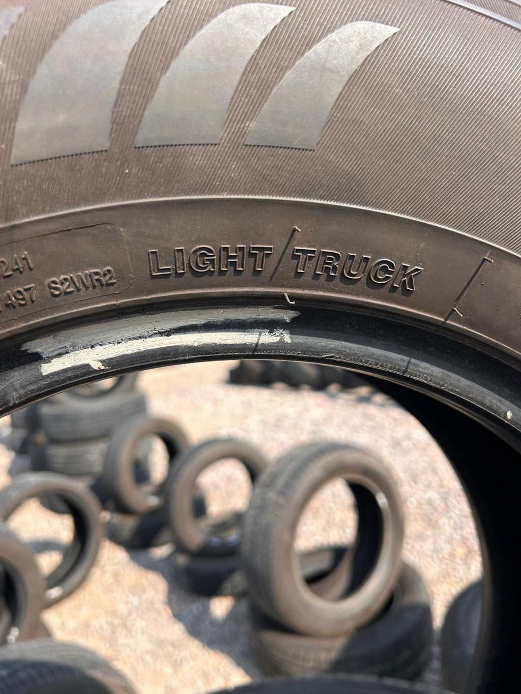 LT225/75R16 Set (6 Like New Tires) Thunderer Ranger R402