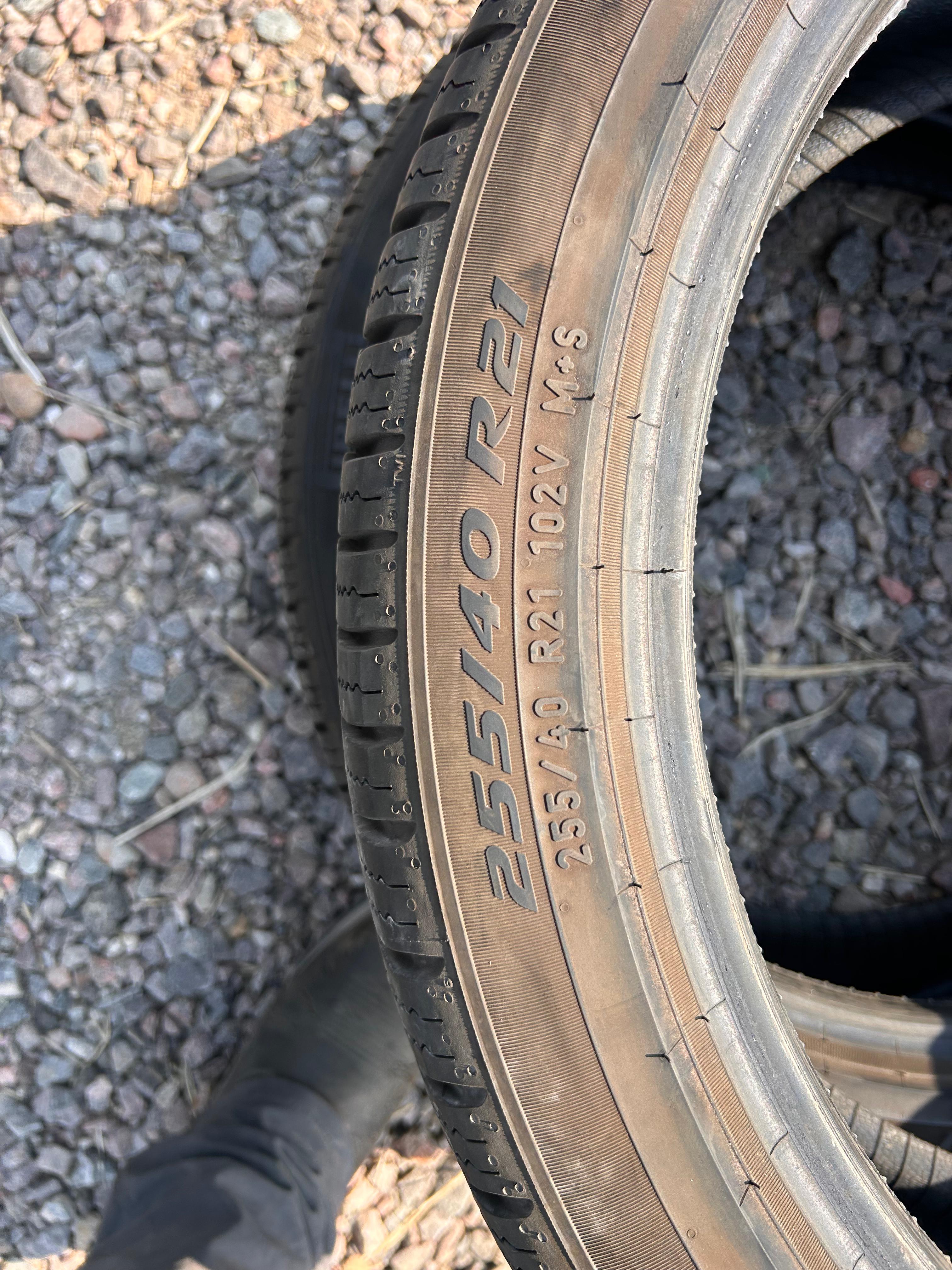 255/40R21 Pair (2 Used Tires) Pirelli Scorpian Zero