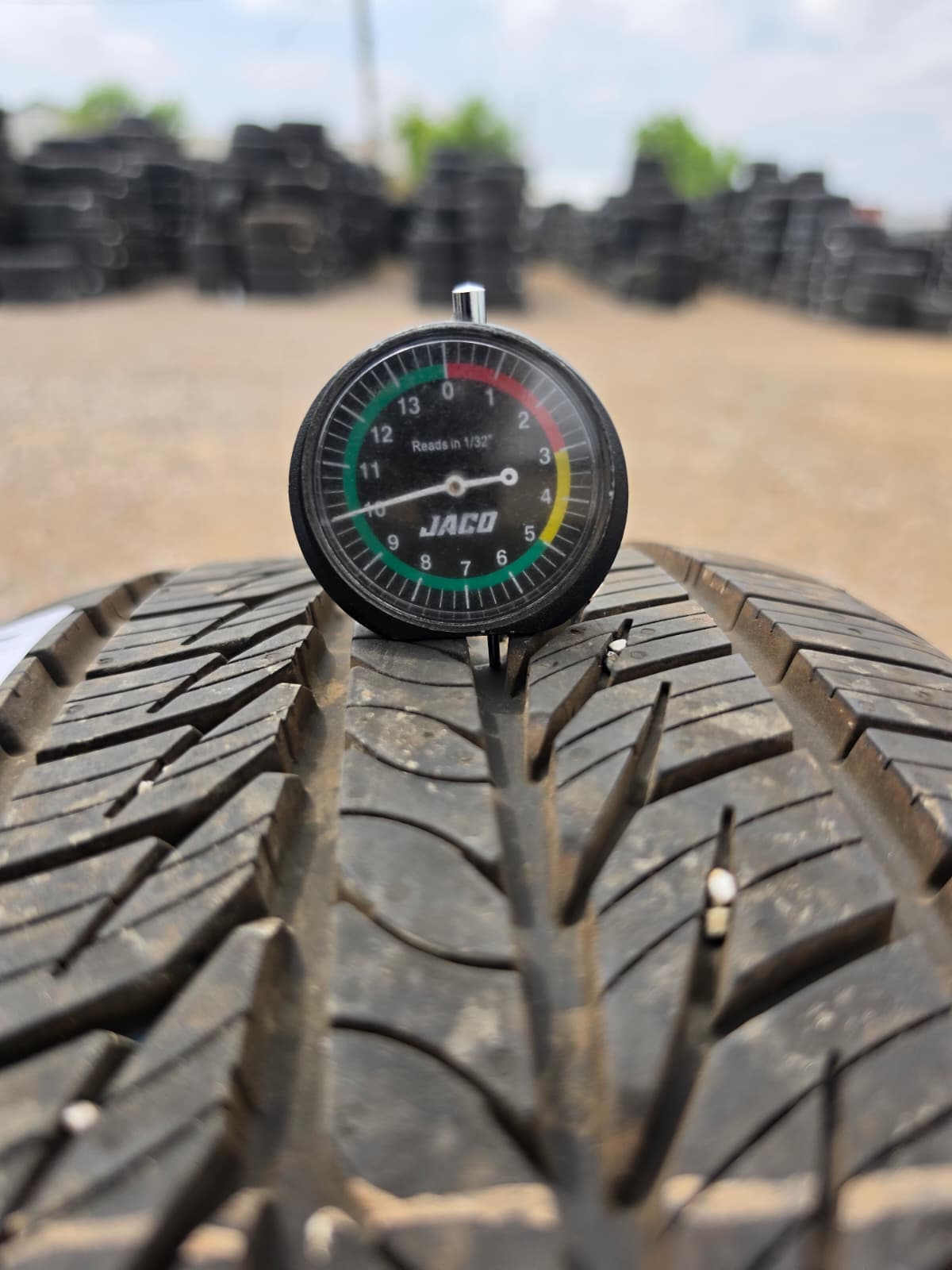 225/60R15 Pair (2 Used Tires) General Altimax RT