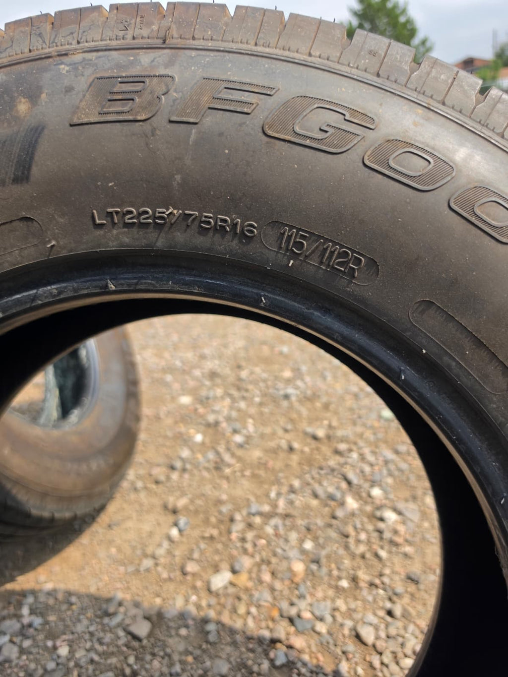LT225/75R16 Single (1 Used Tire) Bfgoodrich Commercial T/A