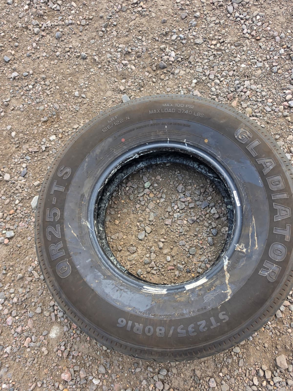 ST23580R16 Single (1 Used Tire) Gladiador Qr25 TS