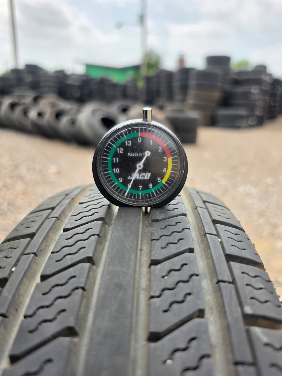 ST175/80R13 Single (1 Used Tire) Carlisle RadialTrail