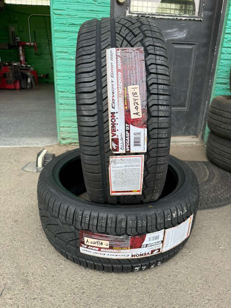 225/40R19 Pair (2 Brand New Tires!) Venom Power Covert Grip ASP